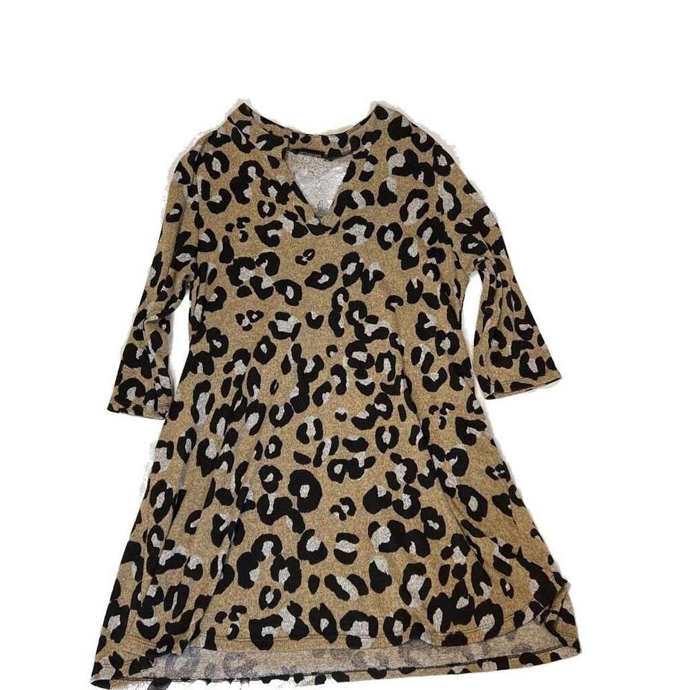 Heimish U.S.A  Women's Mini‎ Dress Cheetah Print Size XL, VNeck, Pockets